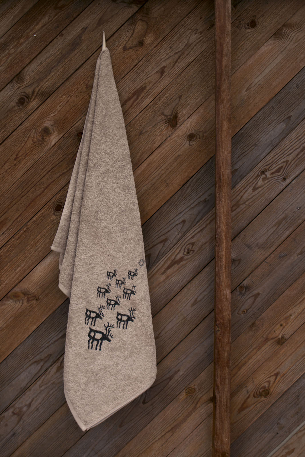 Pikkupuoti Oy Saunatuch Rentier Beige finnisches Saunahandtuch aus 100% Baumwolle 100x150cm Pikkupuoti Oy Saunatuch Rentier Beige finnisches Saunahandtuch aus 100% Baumwolle 100x150cm